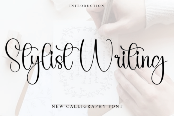 Stylist Writing: A Festive Typeface for Holiday Cheer